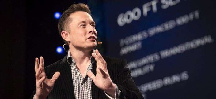 Elon Musk bei einem TED-Vortrag